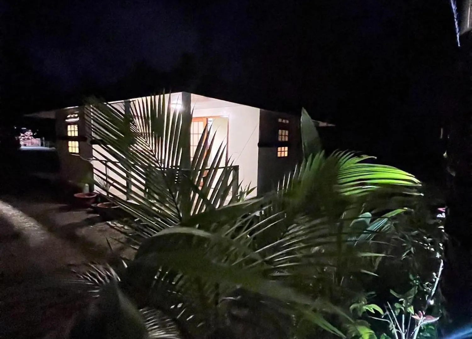 Rangiroa Guest Paradise Avatoru