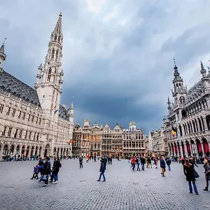 https://hyper-centre.brusselshotelsbook.com